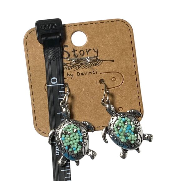 Story by Davinci Pierced Earrings Turtle Silver Tone Green Dangle Jewelry New - Picture 3 of 8